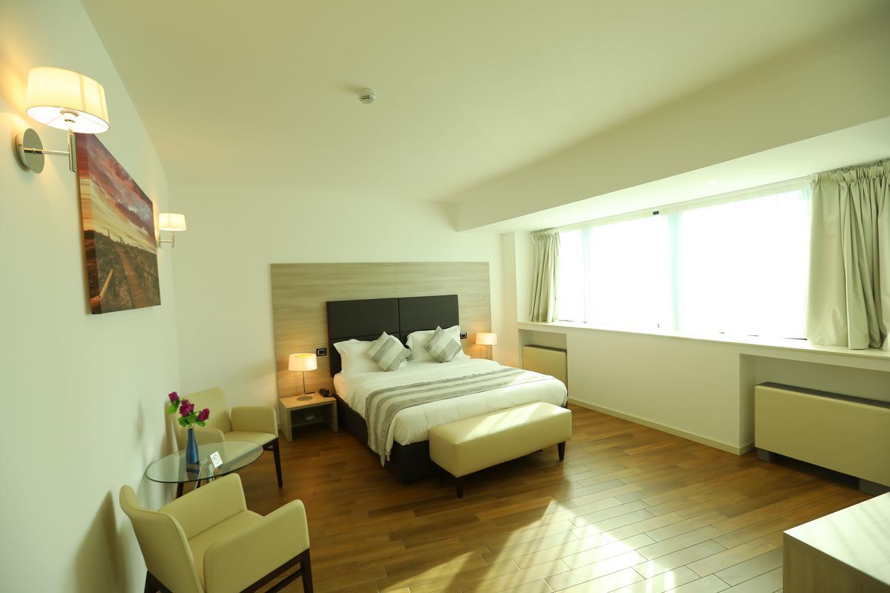 Hotel Suite Prato Prato  Extérieur photo